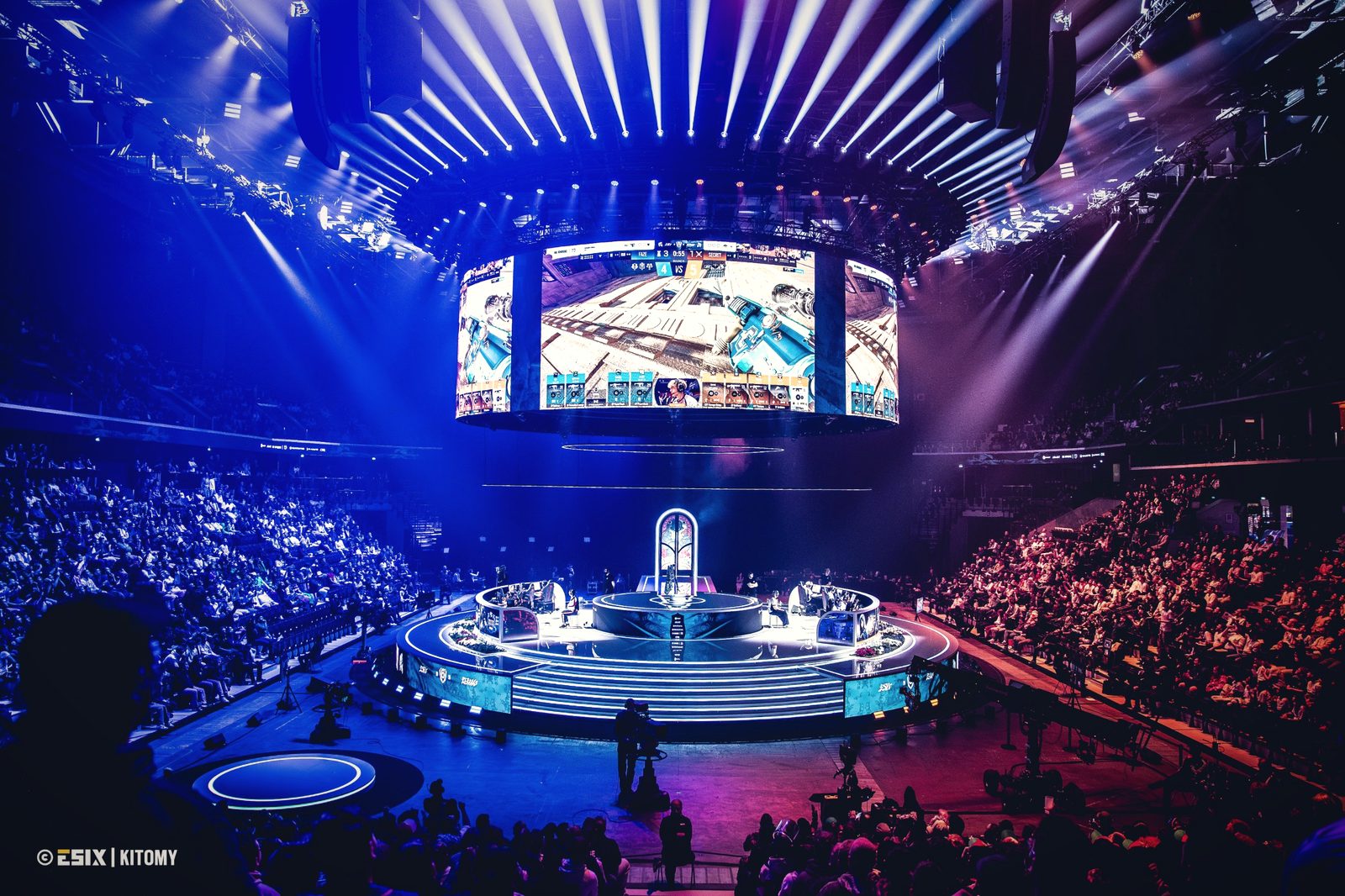 Six Invitational 2026 — l'aréna en direct